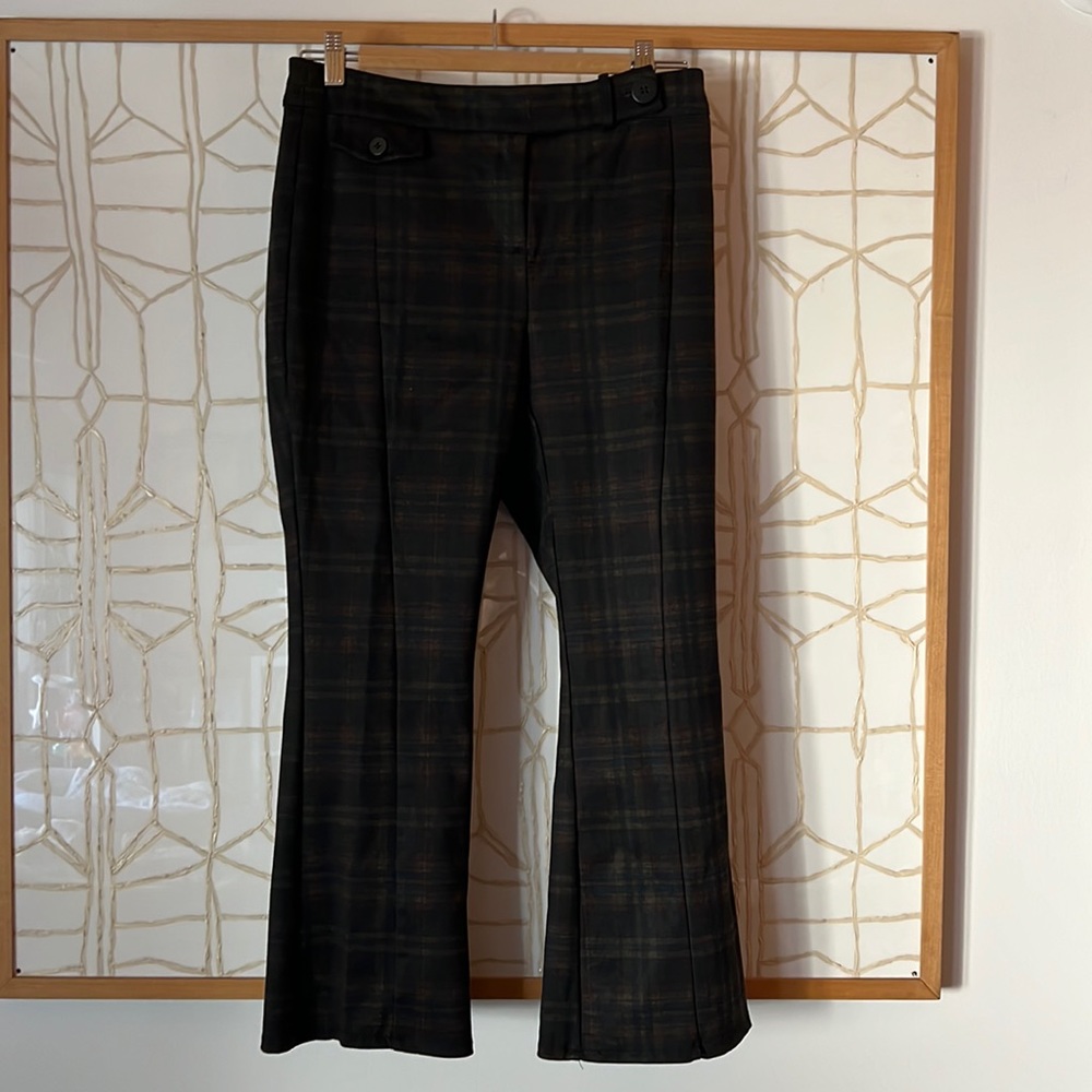 LAUNDRY by Shelli Segal Hugh Rise Kick Flare Plaid Pant
